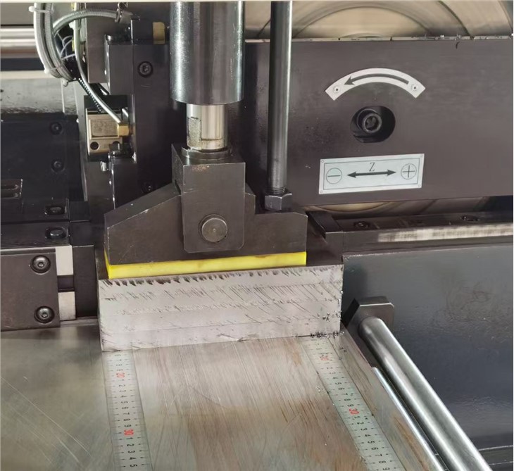 Customer Prefere Sawing And Milling Machine With Low Maintenance Cost&CNC Type